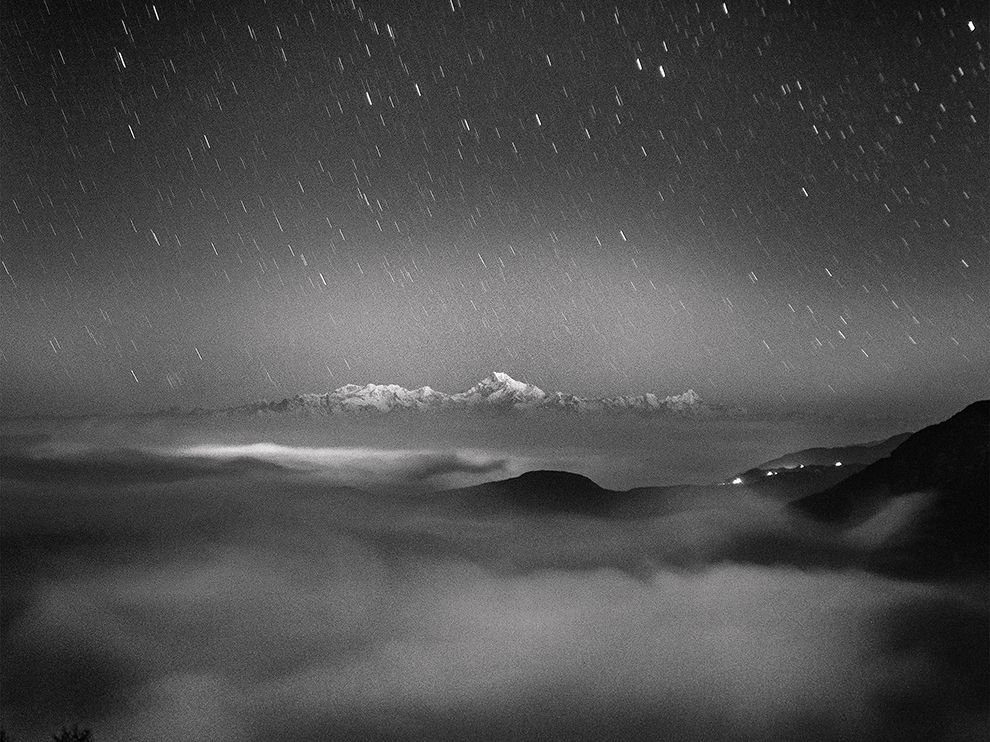 kanchenjunga-night-landscape_78537_990x742.jpg